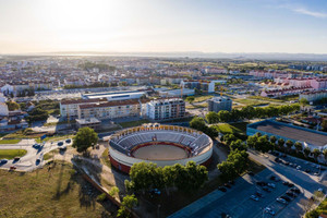 Mieszkanie na sprzedaż 130m2 - zdjęcie 2