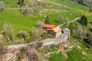 Komercyjne na sprzedaż 300m2 - zdjęcie 1