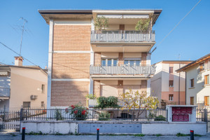 Mieszkanie na sprzedaż 112m2 Bardolino Penthouse - AP001260 Piazza San Gervaso 1, Veneto, VR - zdjęcie 3