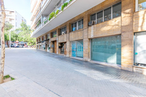 Komercyjne na sprzedaż 400m2 Katalonia Barcelona - zdjęcie 2