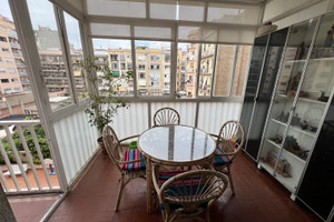 Mieszkanie na sprzedaż 83m2 C. de Viladomat, 86, 08015 Barcelona, Spain - zdjęcie 2