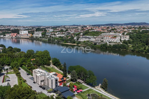 Działka na sprzedaż Porto Vila Nova de Gaia - zdjęcie 1