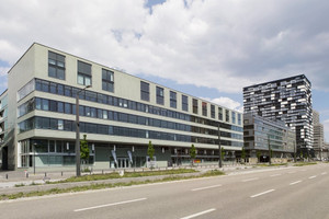 Mieszkanie do wynajęcia 88m2 Zurich Pfingstweidstrasse  - zdjęcie 1