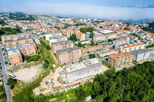 Mieszkanie na sprzedaż 70m2 Porto Vila Nova de Gaia Porto, Vila Nova de Gaia, Santa Marinha e São Pedro da Afurada, Portug - zdjęcie 1