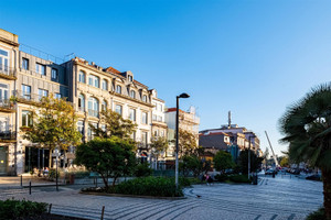 Mieszkanie na sprzedaż 66m2 Porto Porto Porto, Cedofeita, Santo Ildefonso, Sé, Miragaia, São Nicolau e Vitória - zdjęcie 2