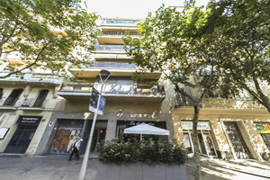 Komercyjne na sprzedaż 140m2 Katalonia Barcelona Carrer de Mallorca - zdjęcie 2