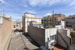 Mieszkanie na sprzedaż 61m2 Katalonia Barcelona Carrer de Torrijos - zdjęcie 2