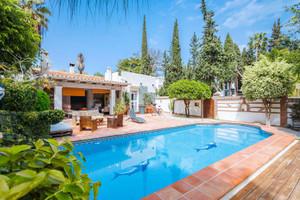 Dom na sprzedaż 299m2 Andaluzja Malaga Marbella - zdjęcie 1