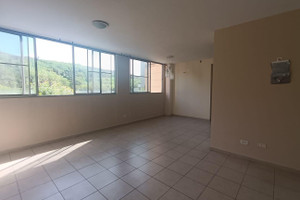 Mieszkanie na sprzedaż 82m2 15008 Calle  - zdjęcie 1