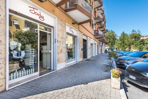 Komercyjne na sprzedaż 120m2 viale roma, - zdjęcie 3