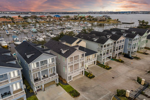 Dom na sprzedaż 281m2 2170 Marina Way, Galveston, TX - zdjęcie 1