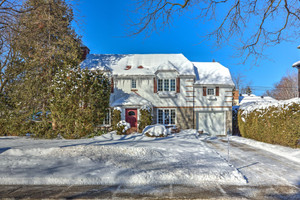 Dom na sprzedaż 213m2 149 Av. Kenaston, Mont-Royal, QC H3R1M1, CA - zdjęcie 1