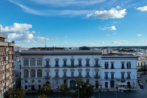 Mieszkanie na sprzedaż 440m2 Piazza Vittorio Emanuele II, - zdjęcie 2