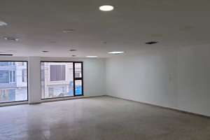 Komercyjne do wynajęcia 350m2 Av. 5b Nte. #23a Norte-33, San Vicente, Cali, Valle del Cauca, Colombi - zdjęcie 2