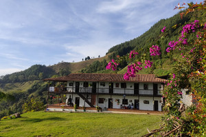 Dom na sprzedaż 460m2 Cra. 55 #49-57, Abejorral, Antioquia, Colombia - zdjęcie 1