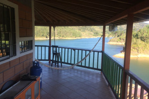 Dom na sprzedaż 380m2 6R5F+48, Guatapé, Vda. Bonilla, Guatapé, Antioquia, Colombia - zdjęcie 2