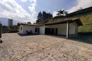 Dom do wynajęcia 240m2 Envigado - zdjęcie 1