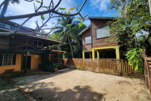 Dom na sprzedaż 195m2 HJ4P+QG6, Placencia, Belize - zdjęcie 1