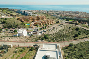 Dom na sprzedaż 320m2 Andaluzja Malaga Benalmadena - zdjęcie 2