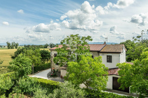 Dom na sprzedaż 150m2 Umbria Perugia Strada Aeroporto Sant' Egidio Ripa - zdjęcie 2