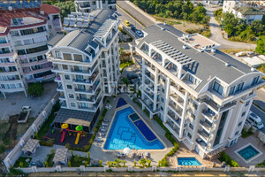 Mieszkanie na sprzedaż 43m2 Alanya, Oba - zdjęcie 1