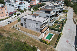 Dom na sprzedaż 368m2 Kuşadası, Kadınlardenizi - zdjęcie 3