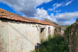 Działka na sprzedaż Santarm Ferreira do Z&#234;zere Chãos - zdjęcie 1