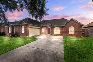 Dom do wynajęcia 170m2 10215 Hedge Way Drive, Harris, TX - zdjęcie 1