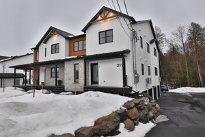 Mieszkanie na sprzedaż 123m2 317 Rue Paul-Hébert, Cowansville, QC J2K2X3, CA - zdjęcie 1