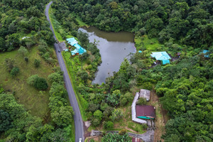 Komercyjne na sprzedaż 1900m2 Nuevo Arenal - zdjęcie 3