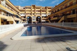 Mieszkanie na sprzedaż 70m2 Walencja Alicante Torrevieja - zdjęcie 2