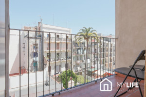 Mieszkanie na sprzedaż 68m2 Katalonia Barcelona - zdjęcie 2