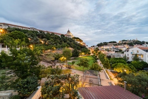 Dom na sprzedaż 221m2 - zdjęcie 2