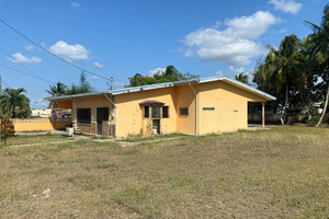 Dom na sprzedaż 149m2 17 Mahogany Street, Belmopan, Belize - zdjęcie 3