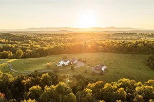 Dom na sprzedaż 5000m2 - zdjęcie 1