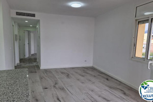 Mieszkanie na sprzedaż 42m2 Katalonia Girona Roses - zdjęcie 2