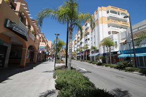 Komercyjne na sprzedaż 68m2 Andaluzja Malaga Benalmadena - zdjęcie 1