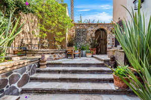 Mieszkanie na sprzedaż 401m2 Montitlan, Rinconada de Los Balcones, 37720 San Miguel de Allende, Gto - zdjęcie 3