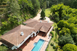 Dom na sprzedaż 700m2 4G6H+3Q, Retiro, Antioquia, Colombia - zdjęcie 1