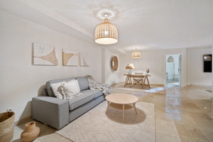 Dom na sprzedaż 461m2 Andaluzja Malaga Marbella - Puerto Banus - zdjęcie 3