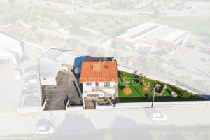 Dom na sprzedaż 220m2 Coimbra Taveiro, Ameal e Arzila - zdjęcie 1