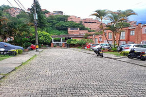 Dom na sprzedaż 78m2 Betania, Medellín, San Javier, Medellin, Antioquia, Colombia - zdjęcie 1