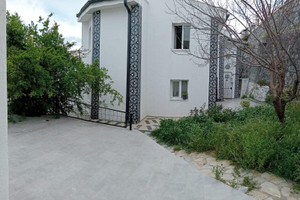 Dom na sprzedaż 130m2 Kuşadası - zdjęcie 1