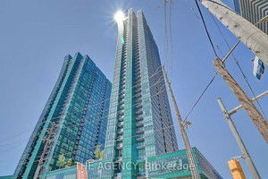 Dom na sprzedaż 43m2 4750 Yonge Street - zdjęcie 1