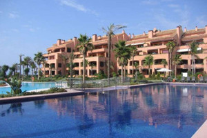 Mieszkanie na sprzedaż 195m2 Andaluzja Malaga Marbella - Puerto Banus - zdjęcie 1