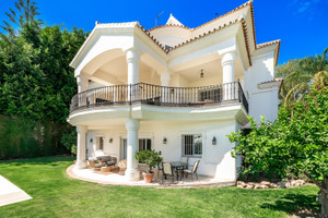 Dom na sprzedaż 796m2 Andaluzja Malaga - zdjęcie 1