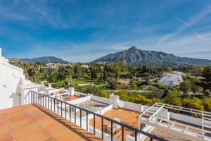 Dom na sprzedaż 165m2 Andaluzja Malaga Marbella Plaza de la Victoria,  - zdjęcie 1