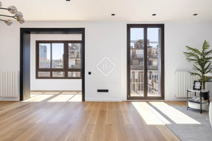 Mieszkanie na sprzedaż 180m2 Katalonia Barcelona - zdjęcie 1