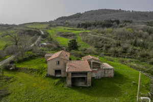 Dom na sprzedaż 370m2 Monticello Amiata - zdjęcie 2