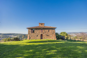 Dom na sprzedaż 360m2 S.da Provinciale del Monte Amiata - zdjęcie 1